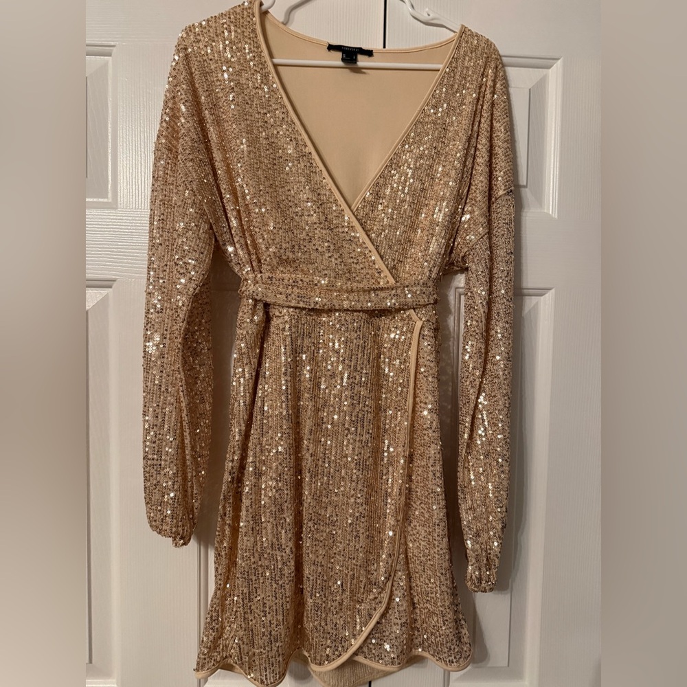 Forever 21 Gold Sequin Long Sleeve Dress